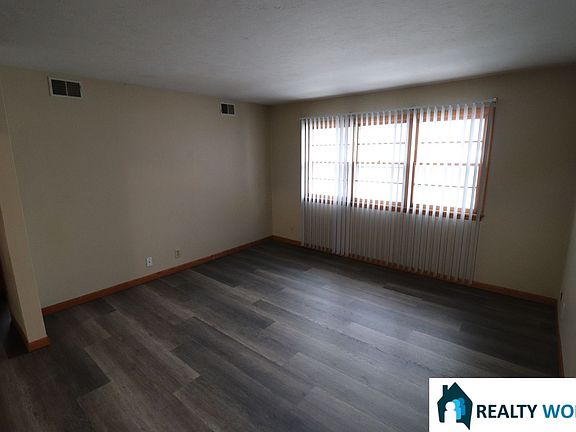 2nd image of 4320 S 48th St APT 5