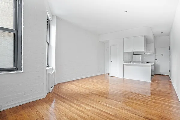 Rented by Pinnacle City Living | media 5