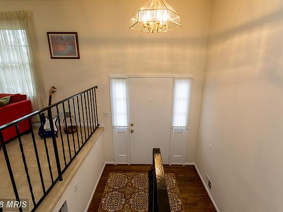 Entry to main level and downstairs