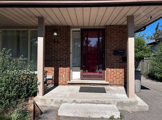 64 5th Ave #1, Kitchener, ON N2C1P4