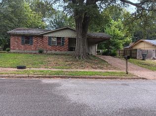 3358 Debby St, Memphis, TN 38127