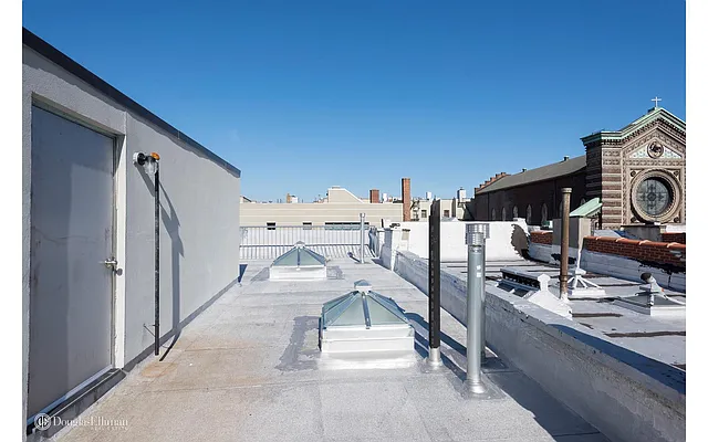 Sold by Douglas Elliman | media 7