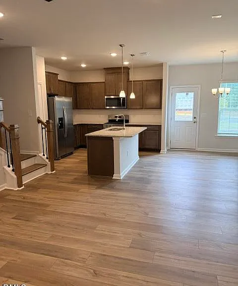 204 Broomside Ave — Photo 7