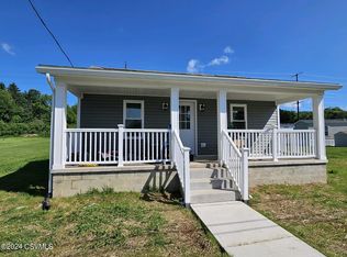 1143 8th Ave, Berwick, PA 18603