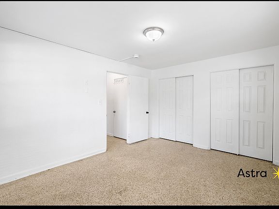 4th image of 829 18th Ave S APT B