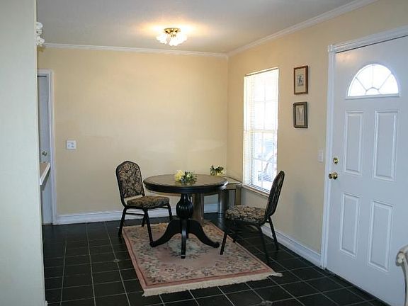 3rd image of 680 NW 21st St
