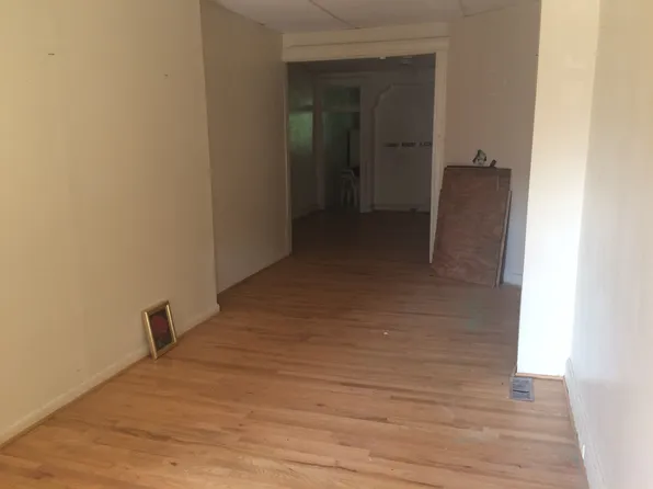 2145 Mount Holly St, Baltimore, MD 21216