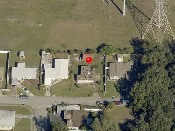 8704 Ironwood Ave, Tampa, FL 33619