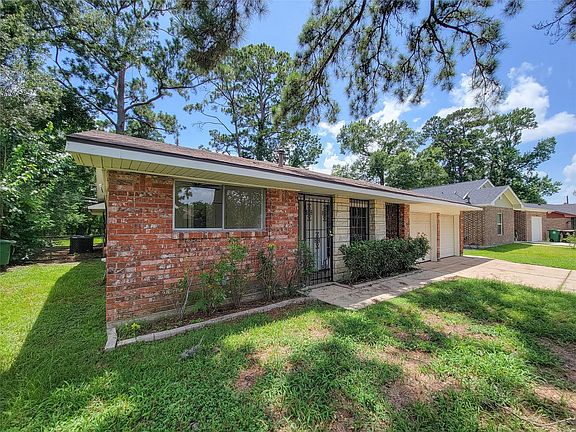 2nd image of 7426 Navasota St