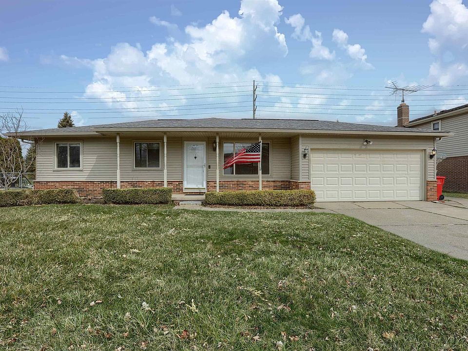 1st image of 19315 Martin Dr