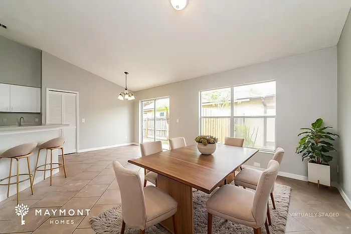 11413 Kenley Cir — Photo 7