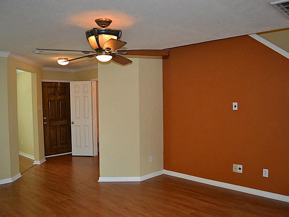 4th image of 343 Silky Leaf Dr
