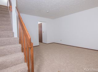 1623 Russian Jack Dr UNIT E2, Anchorage, AK 99508