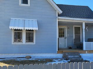 914 Cypress St, Muscatine, IA 52761
