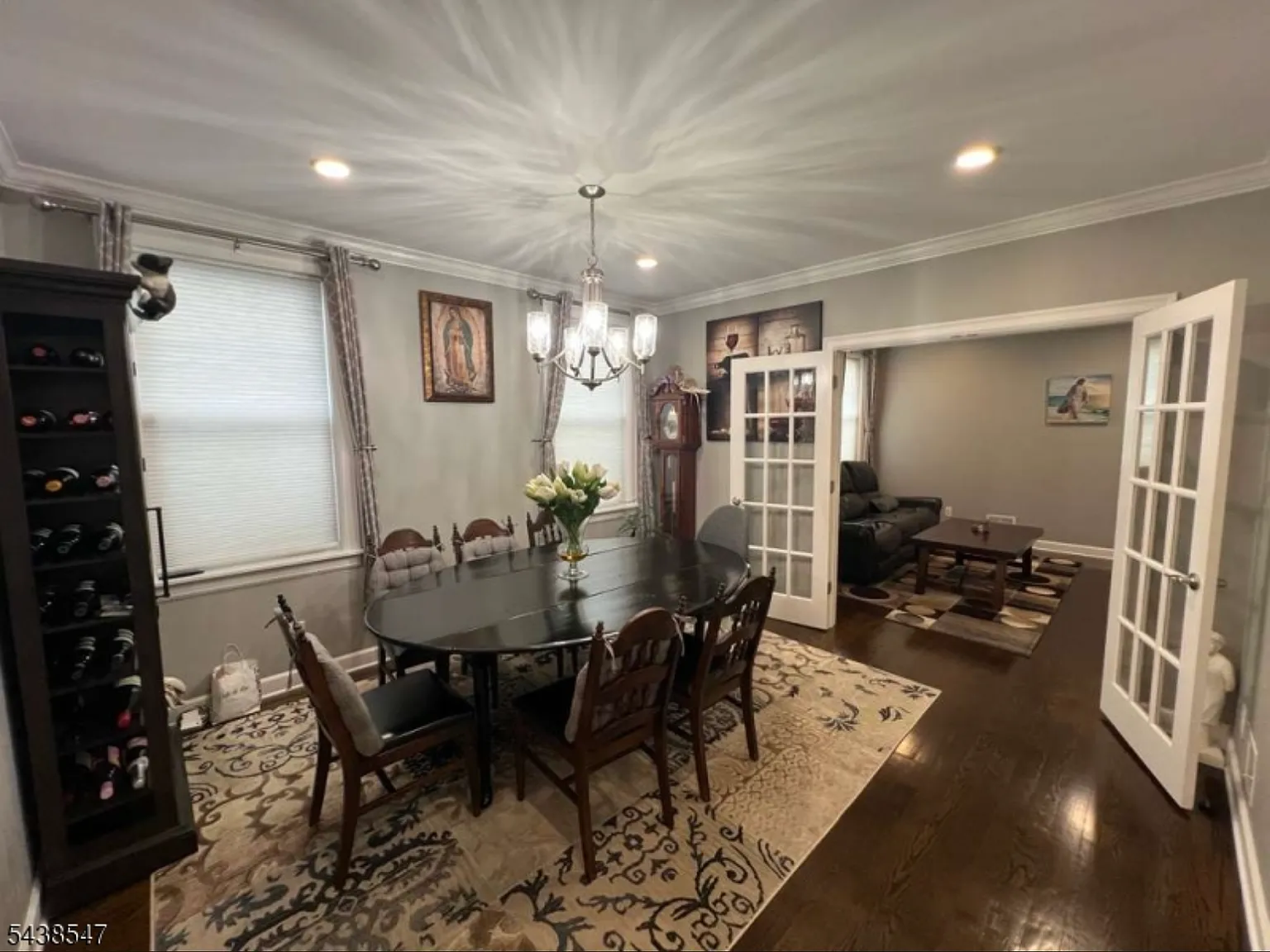 3 bed, $2,500 — Photo 3