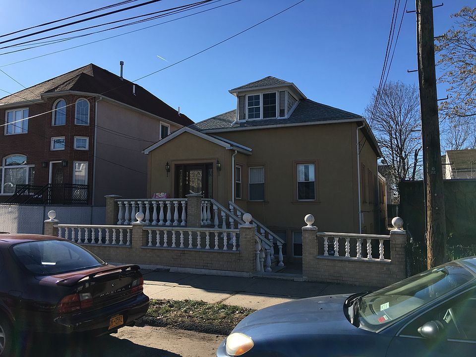 1st image of 246 Kensington Ave