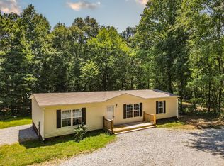 90 Duck Pond Rd, Roopville, GA 30170