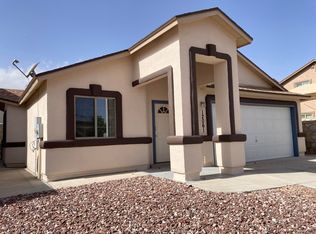12061 Copper Head Ln, El Paso, TX 79934