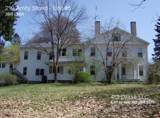 219 Amity St APT 5, Amherst, MA 01002