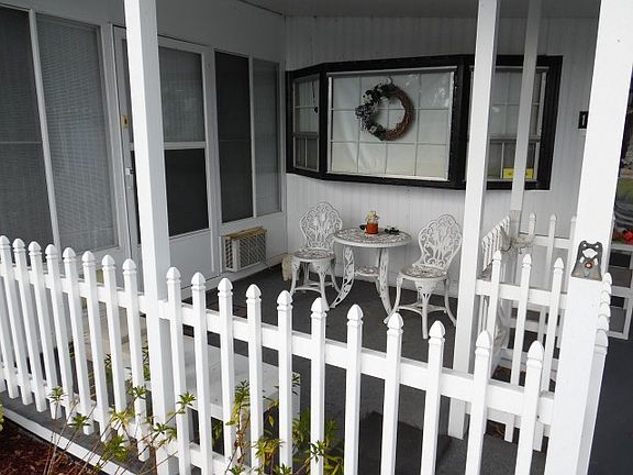 2nd image of 13209 Lemon Ave