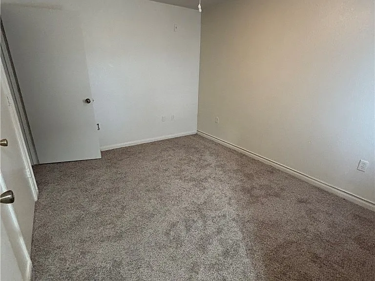 515 Parkway #103 — Photo 8