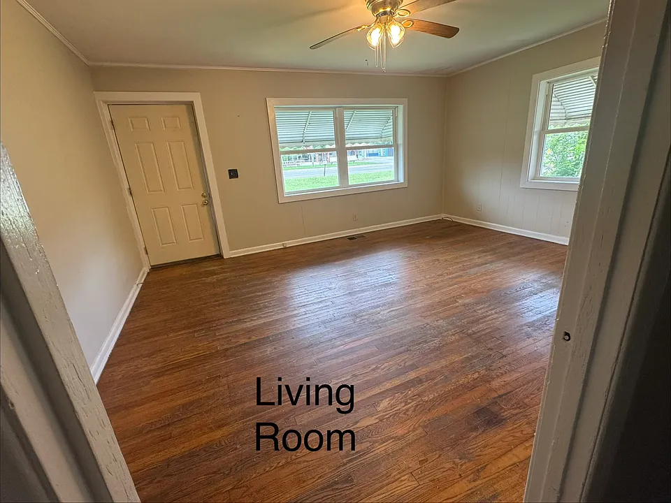 4104 Highway 411