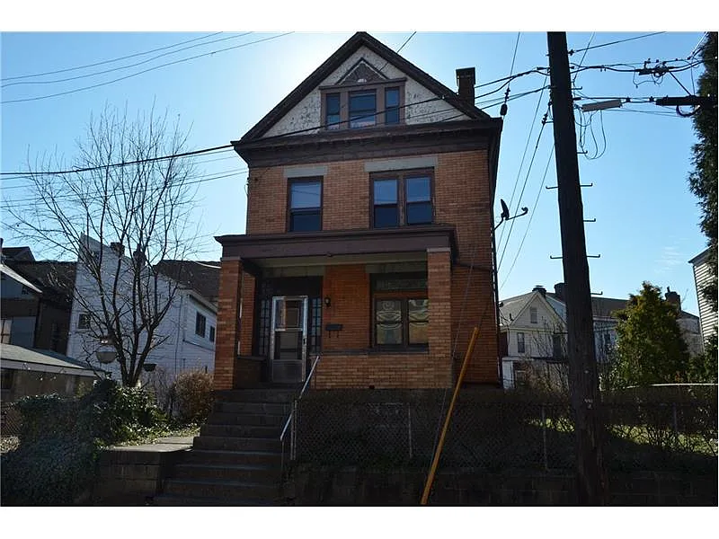 1815 Harpster St photo 1