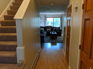 51 Decarolis Dr, Tewksbury, MA 01876