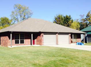 726 W Spring St, Collinsville, OK 74021