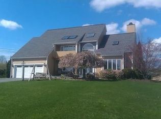 8 Jacobs Lndg, Danvers, MA 01923