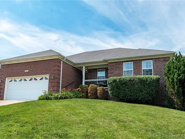 7069 Plum Creek Drive, Sellersburg, IN 47172