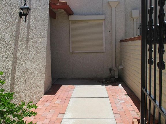 4th image of 8712 E Terrace Pl
