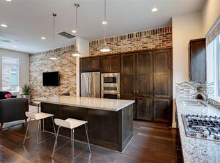 719 Hartman St, Houston, TX 77007