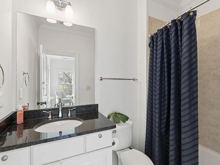 3585 Roxboro Rd NE #6 — Photo 33