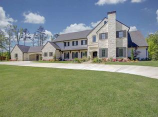 2819 Cypress Dr, Texarkana, TX 75503