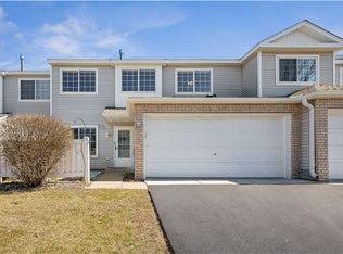 1733 Crestview St, Shakopee, MN 55379