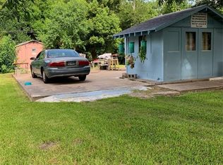 8150 Panay Dr, Houston, TX 77033