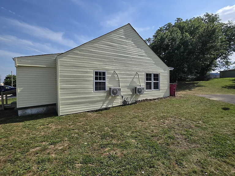 311 N Ingram Rd — Photo 11