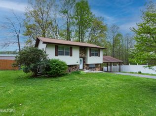 500 Norris Dr, Tazewell, TN 37879