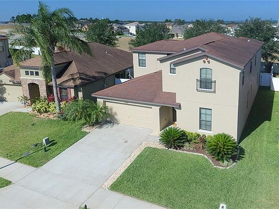 3rd image of 500 Arbor Pointe Ave