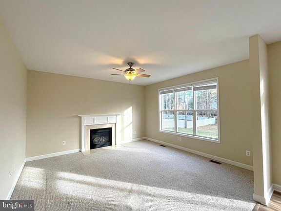 5th image of 41555 Singletree Dr