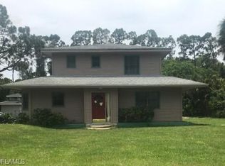 8208 Cypress Dr N, Fort Myers, FL 33967