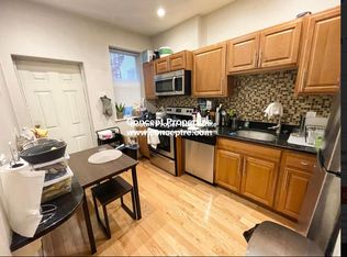 51 Joy St #1V, Boston, MA 02114