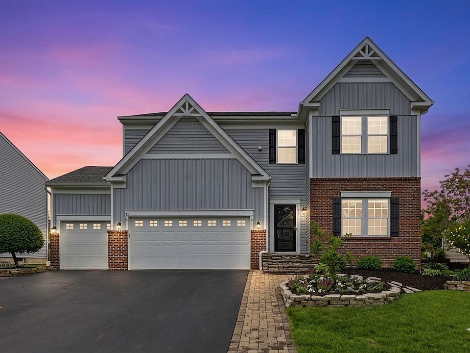 1st image of 235 Weeping Willow Run Dr