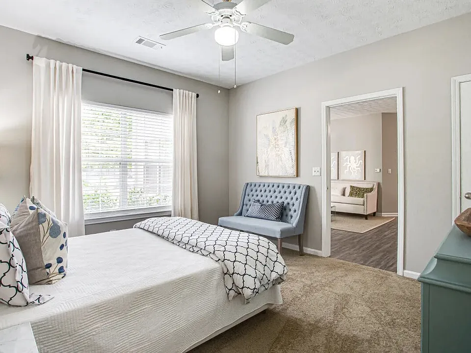 Brodick Hill apartments community photo