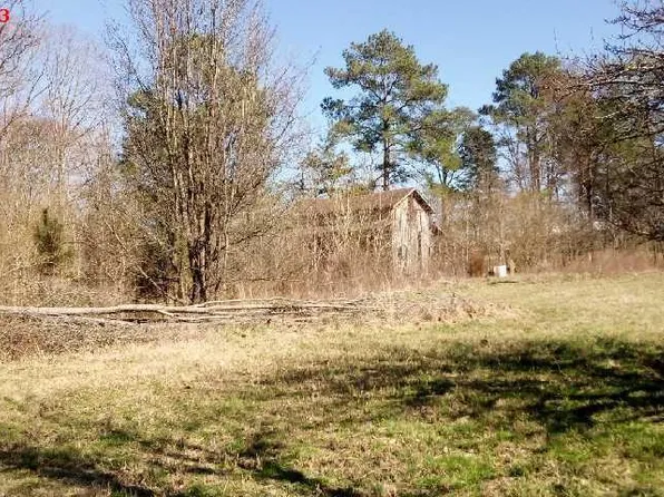 657 County Road 135, Riceville, TN 37370