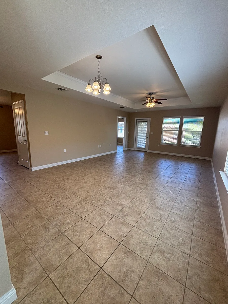 Building Photo - 508 Sheldon Lake Dr