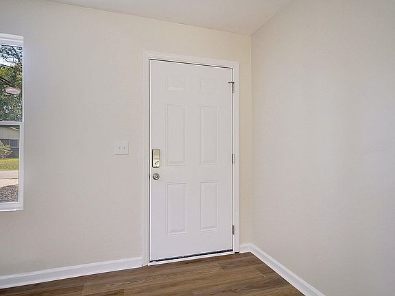 5th image of 4478 Kindlewood Dr
