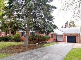 9230 Springfield Ave, Evanston, IL 60203