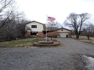 34 Timber Oak Dr, O Fallon, IL 62269